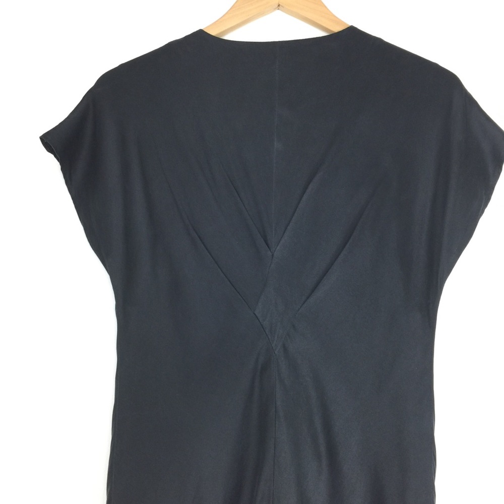 Banana Republic Heritage Black‎ Silk Dress - Picture 6 of 7